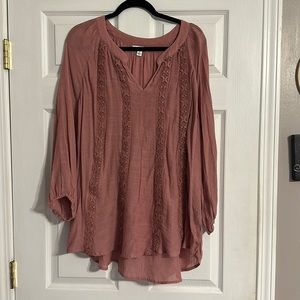 Women’s blouse